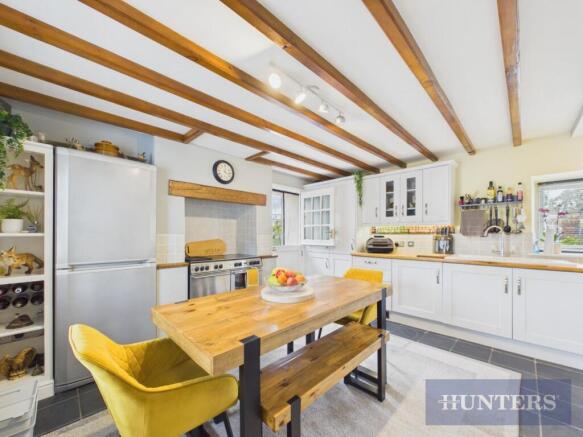 2 bed Detached for sale Image 8