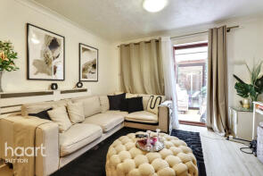 37, Alpine View, Carshalton SM5 3QJ