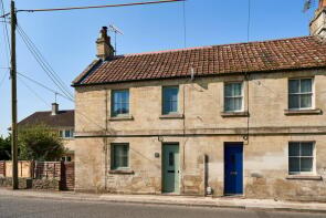 228, Trowbridge Road, Bradford-on-avon BA15 1EY