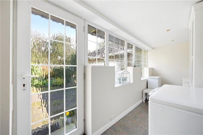 3 bed Bungalow for sale Image 8