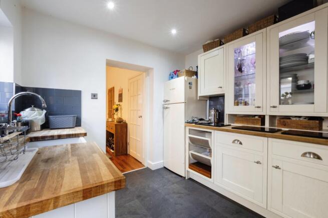 Fitted Kitchen
