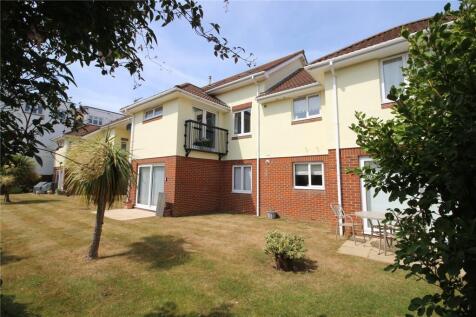 Seaward Avenue, Barton On Sea, Hampshire, BH25