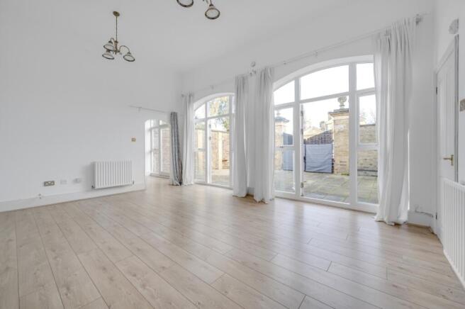 KFH-Coach_House_3_Ro