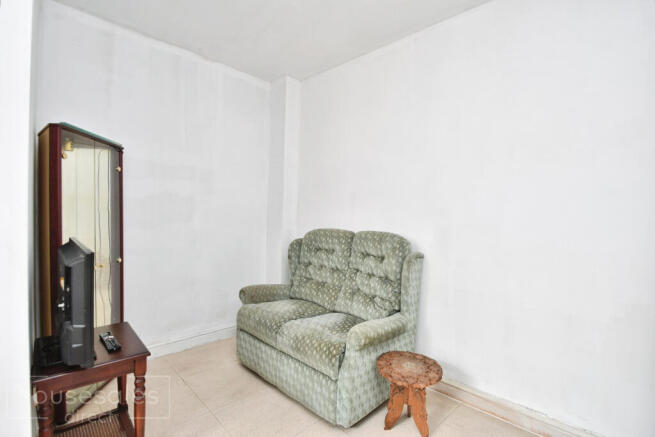 2 bed Terraced for sale Image 4
