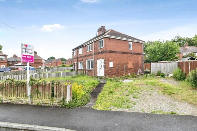 3 bed Semi-Detached for sale in pontefract