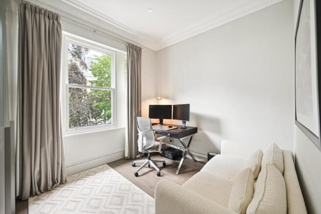 Bedroom/Study