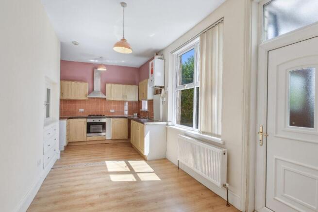 2 bed End of Terrace for sale Image 5