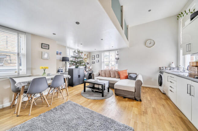 1401848-4-6972327...