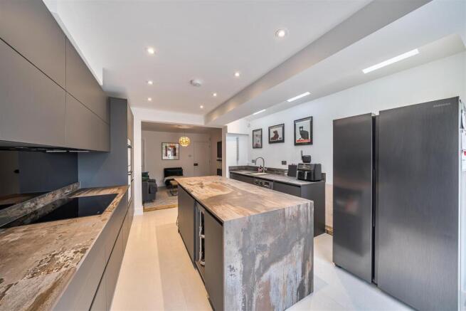 Yorke Road - Kitchen 4.jpg