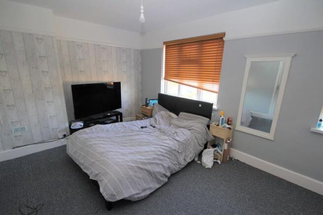 Bed 1