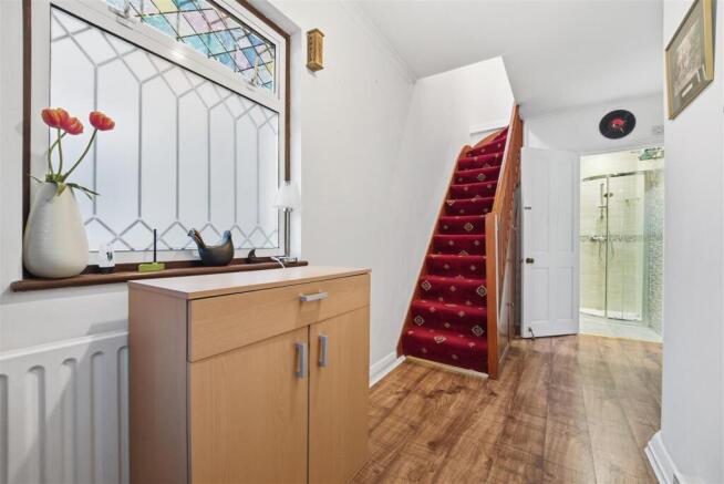 45 Beechmount Entrance.jpg