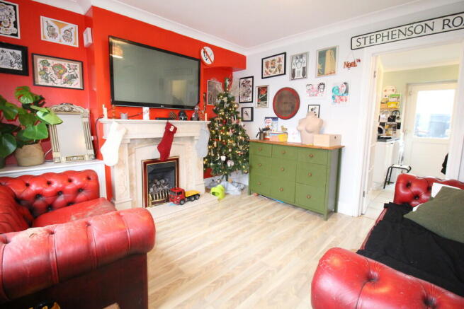 Photo 3