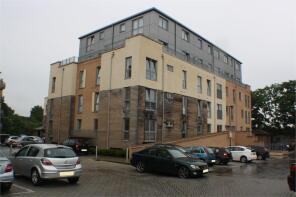 Flat 18, 10 Jupiter Court, Cameron Crescent, Edgware HA8 0FN