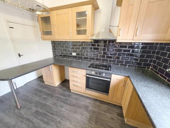 3 bed Terraced for sale Image 7