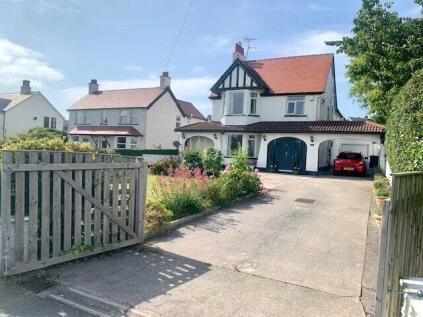 Llanrhos Road, Penrhyn Bay, Llandudno, Conwy, LL30