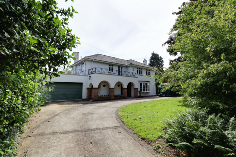 Westcliff Gardens, Scunthorpe, DN17