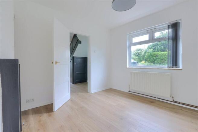 3 bed Semi-Detached for sale Image 5