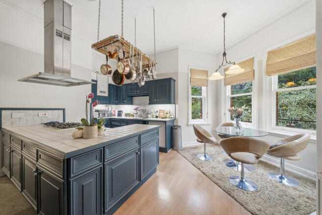 Apt 2 The Grange ...