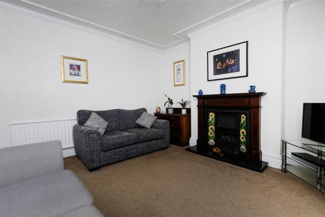 4 bed Terraced for sale Image 7