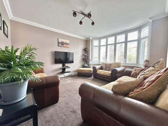 PHOTO-2025-09-07-...