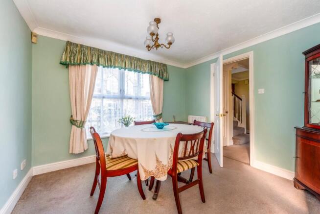 Arun Close, Petersfield, Hampshire photo 4
