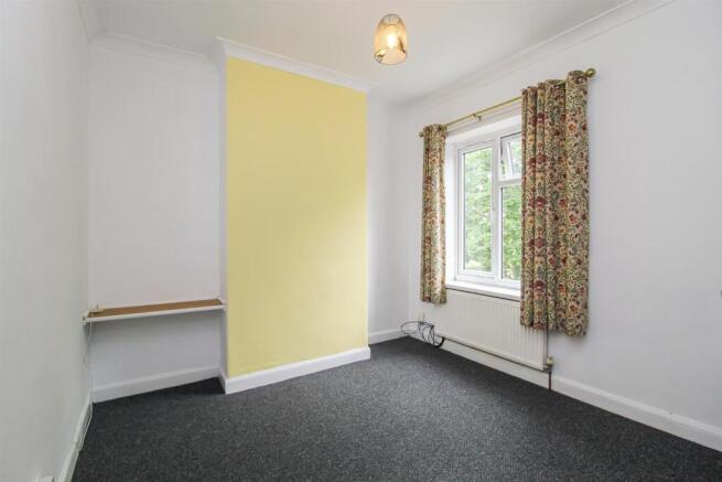 2 bed Terraced for sale Image 6