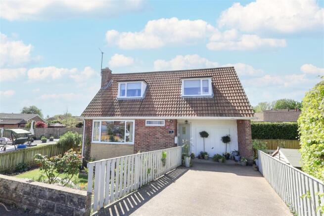 3 bed Detached for sale Image 10