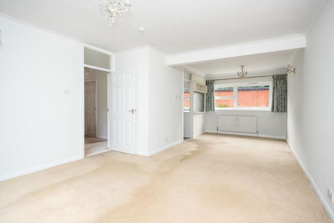 Grange Court, Walton-on-Thames, KT12 photo 3