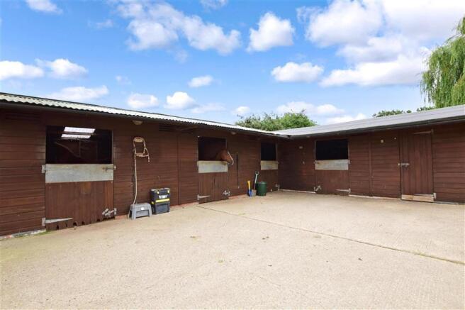 Workshop/Outbuildings