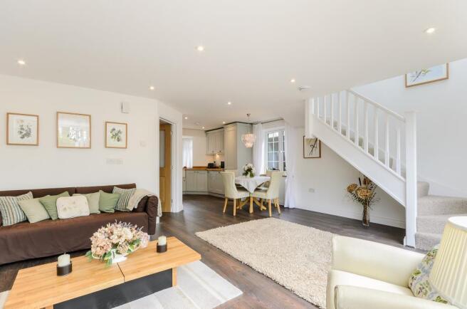 8290765-interior26-800-web.jpg