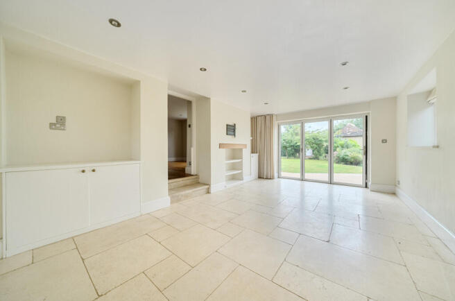 130071515683608613954b