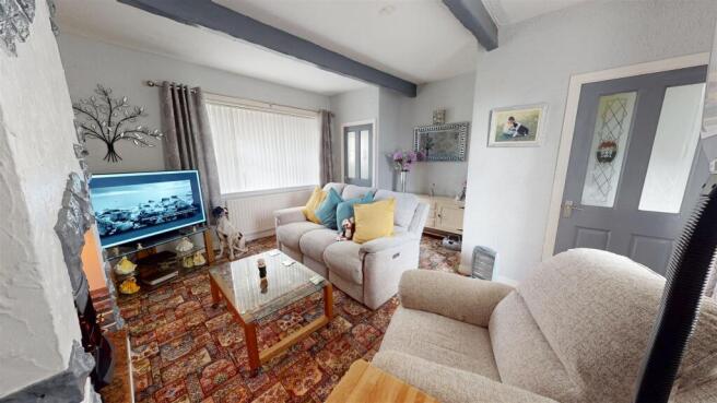 2 bed Semi-Detached for sale Image 4
