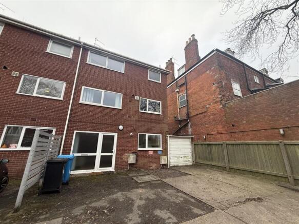 4 bed Block of Apartments for sale Image 5