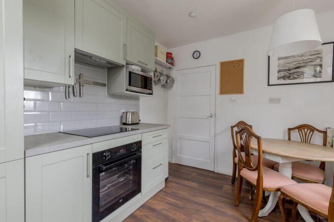99 Ravenswood Avenue, Edinburgh, EH16 5SF photo 4