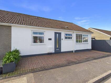 Carbis Bay, St. Ives - Immaculately presented