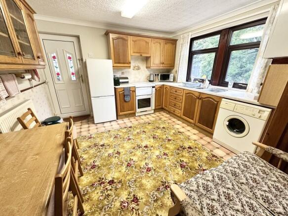 2 bed Terraced Bungalow for sale Image 4