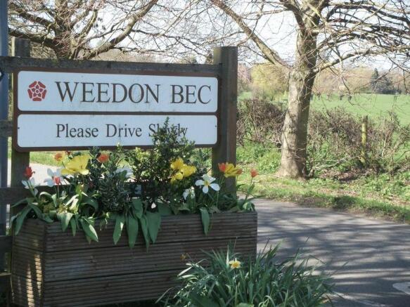 Welcome to Weedon