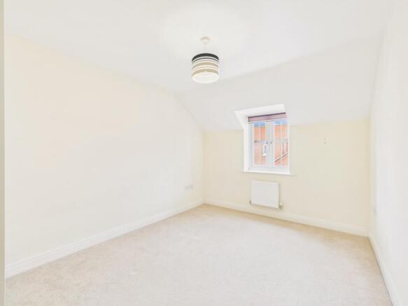 3 bed Semi-Detached for sale Image 12