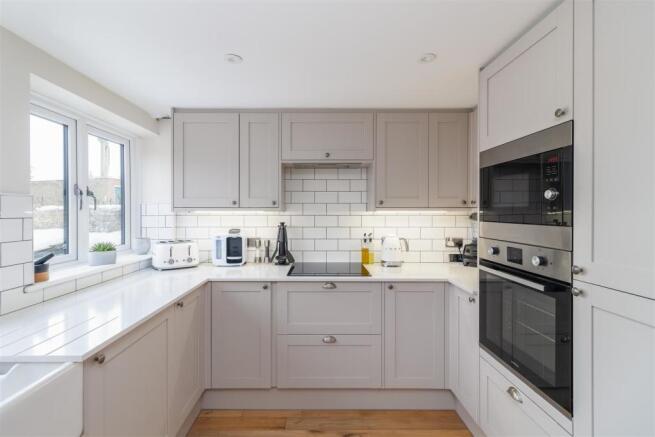 White Cottages 2-Kitchen B.jpg