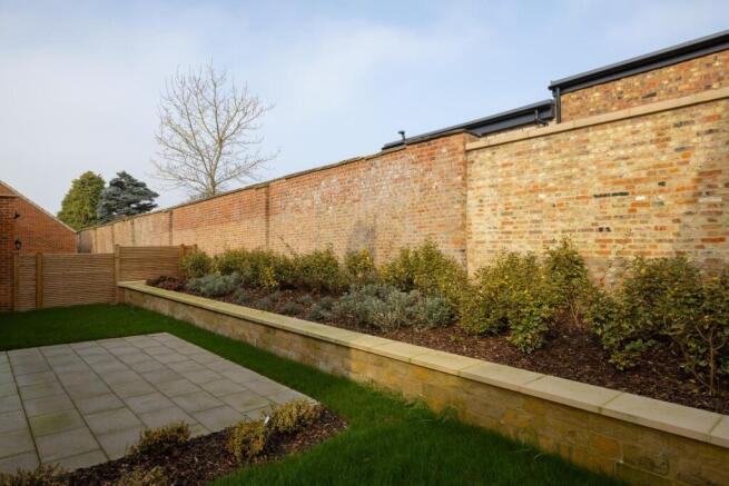 Burdale House-06.jpg