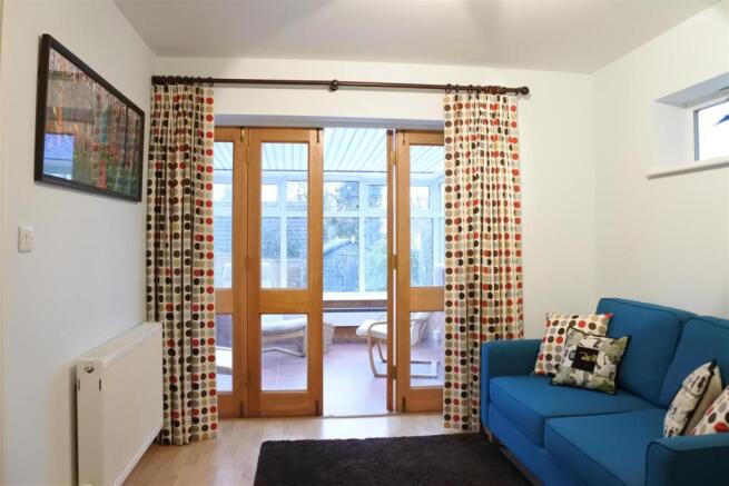 SNUG/CONSERVATORY