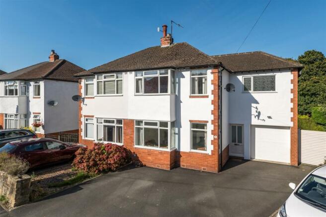 Maylea Drive