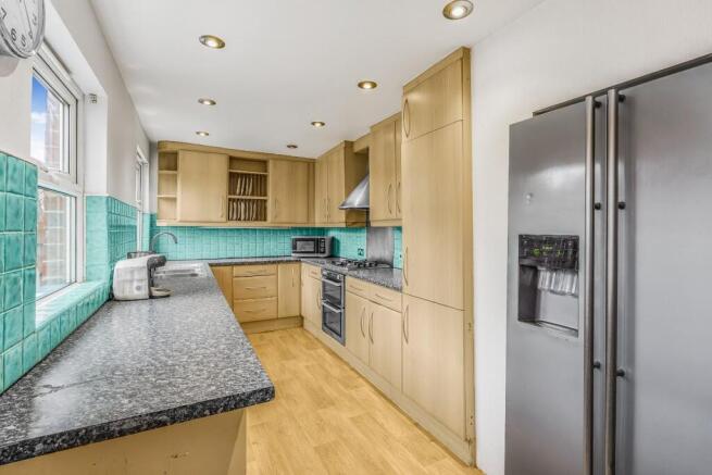 4 bed End of Terrace for sale Image 4