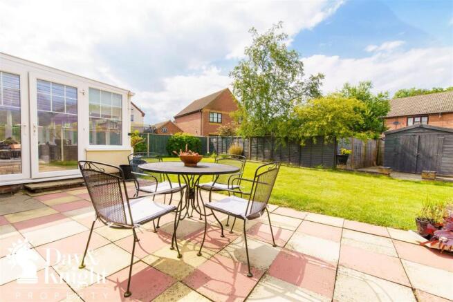 Fully Enclosed Garden