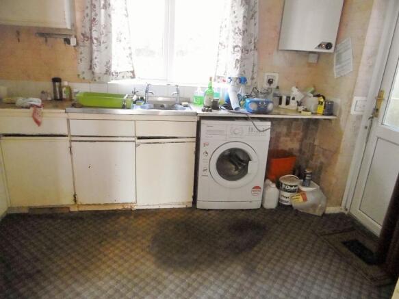 Kitchen/Breakfast...