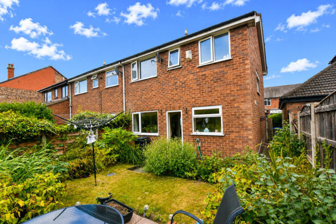 Brook Road, Urmston, M41 photo 4