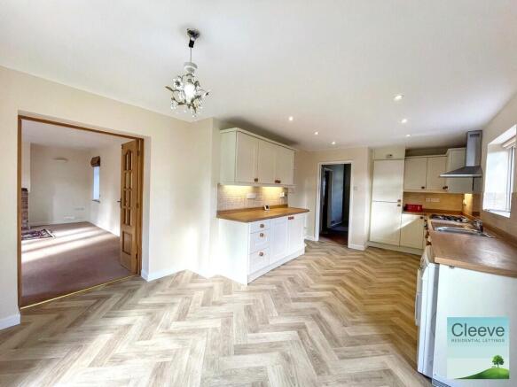 2419b8b033f744a9b...