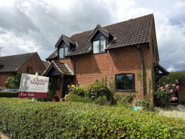 Farnsfield, Laxfield Road, Woodbridge IP13 8AE