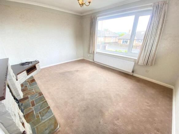 2 bed Semi-Detached Bungalow for sale Image 7