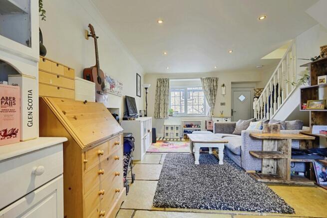 2 bed Terraced for sale Image 6
